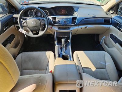 Zdjęcie 8 z 13 samochodu: 2013 HONDA ACCORD EX VIN:1HGCR2F7XDA059111 - miniatura