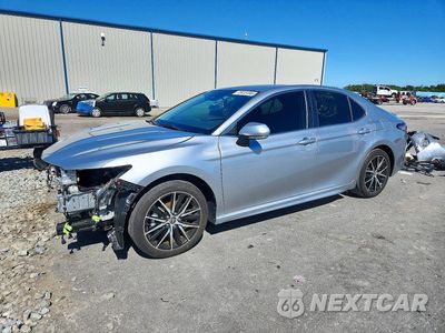 2024 TOYOTA CAMRY HYBRID SE 4T1G31AK5RU622865 - główne zdjęcie licytacji z USA - miniatura