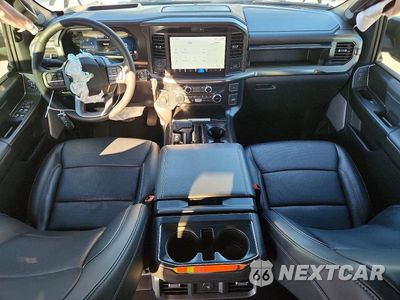 Zdjęcie 8 z 12 samochodu: 2025 FORD F150 LARIAT VIN:1FTFW5L88SFB94719 - miniatura