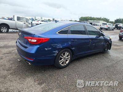Trzecie zdjęcie samochodu z tyłu: 2016 HYUNDAI SONATA SE VIN:5NPE24AF2GH320508 - miniatura