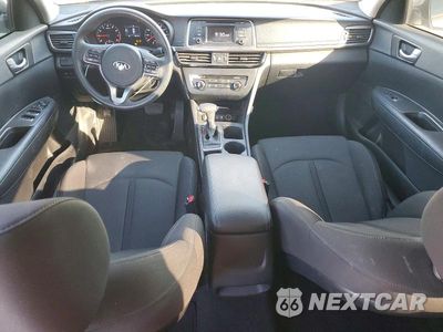 Zdjęcie 8 z 12 samochodu: 2017 KIA OPTIMA LX VIN:KNAGT4L38H5172663 - miniatura