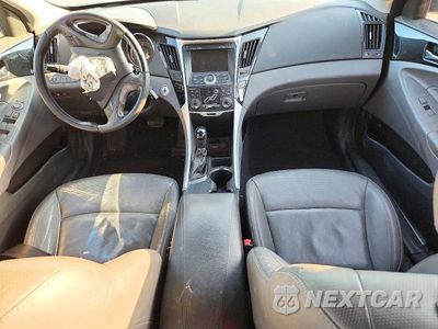 Zdjęcie 8 z 12 samochodu: 2011 HYUNDAI SONATA VIN:5NPEC4AC7BH141425 - miniatura