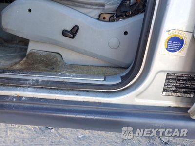 Zdjęcie 13 z 14 samochodu: 2001 MERCEDES-BENZ M-CLASS ML320 AWD VIN:4JGAB54E21A263230 - miniatura