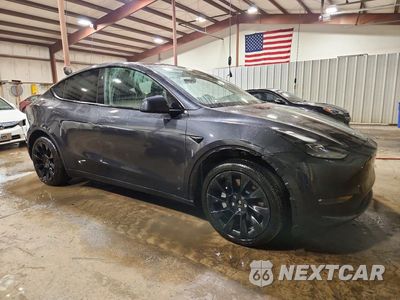Czwarte zdjęcie samochodu z boku: 2024 TESLA MODEL Y VIN:7SAYGDEEXRF991008 - miniatura