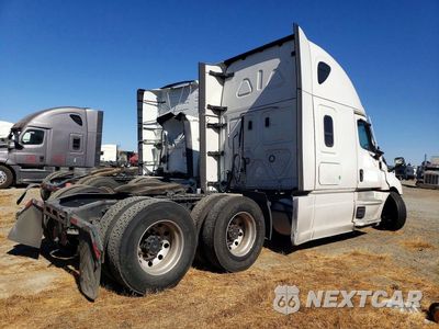 Trzecie zdjęcie samochodu z tyłu: 2022 FREIGHTLINER CASCADIA 126 SEMI TRUCK VIN:3AKJHHDR4NSMZ0322 - miniatura