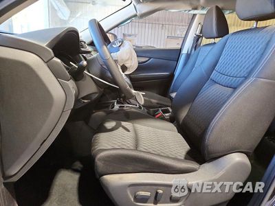 Zdjęcie 7 z 14 samochodu: 2020 NISSAN ROGUE SV VIN:KNMAT2MV5LP537715 - miniatura