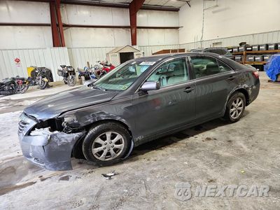 2008 TOYOTA CAMRY LE 4T1BE46K78U221962 - główne zdjęcie licytacji z USA - miniatura