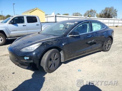 2018 TESLA MODEL 3 5YJ3E1EAXJF040658 - główne zdjęcie licytacji z USA - miniatura