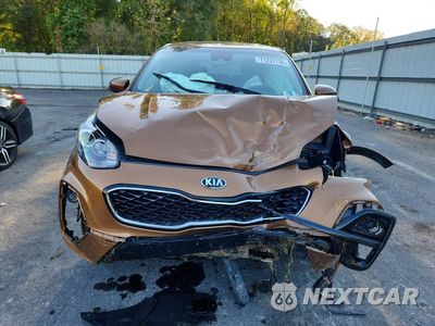 Piąte zdjęcie samochodu w środku: 2020 KIA SPORTAGE LX VIN:KNDPMCAC1L7815557 - miniatura