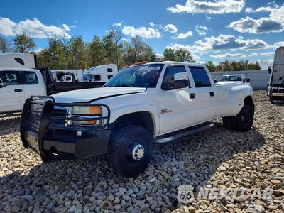 2004 GMC NEW SIERRA K3500 1GTJK33214F248175 - główne zdjęcie licytacji z USA - miniatura