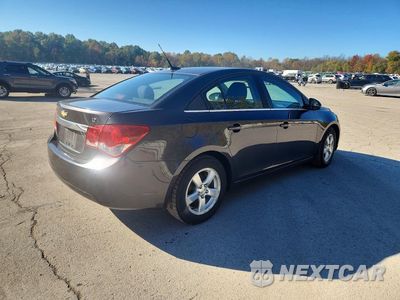 Trzecie zdjęcie samochodu z tyłu: 2014 CHEVROLET CRUZE LT VIN:1G1PC5SB7E7296871 - miniatura