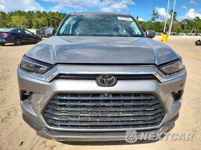 Piąte zdjęcie samochodu w środku: 2025 TOYOTA GRAND HIGHLANDER PLATINUM VIN:5TDAAAB59SS083623 - miniatura