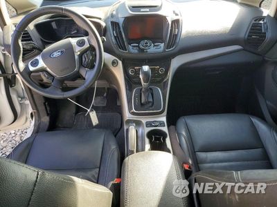 Zdjęcie 8 z 14 samochodu: 2016 FORD C-MAX SEL VIN:1FADP5BU3GL101168 - miniatura