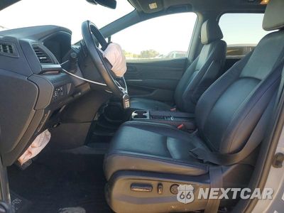 Zdjęcie 7 z 13 samochodu: 2024 HONDA ODYSSEY SPORT VIN:5FNRL6H79RB026968 - miniatura
