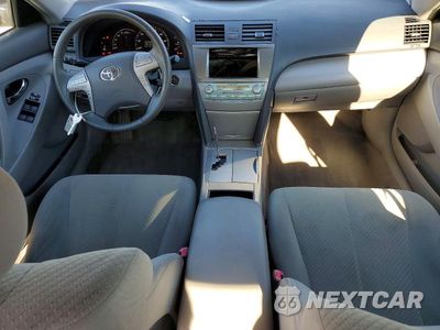 Zdjęcie 8 z 12 samochodu: 2007 TOYOTA CAMRY HYBRID VIN:JTNBB46K573001698 - miniatura