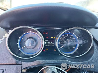 Zdjęcie 9 z 13 samochodu: 2013 HYUNDAI SONATA SE 2.0T VIN:5NPEC4ABXDH529548 - miniatura