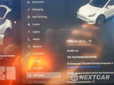 Zdjęcie 9 z 12 samochodu: 2024 TESLA MODEL Y VIN:7SAYGDED4RA319756 - miniatura