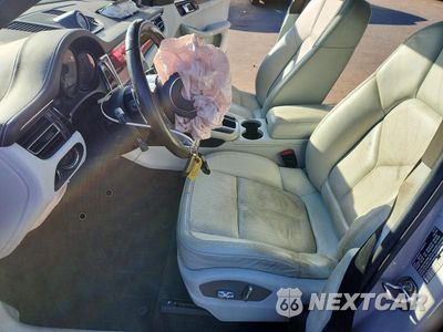 Zdjęcie 7 z 12 samochodu: 2019 PORSCHE MACAN VIN:WP1AA2A57KLB04587 - miniatura