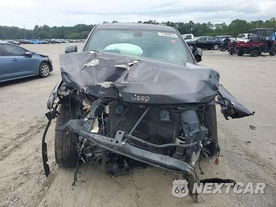 Piąte zdjęcie samochodu w środku: 2014 JEEP GRAND CHEROKEE LAREDO VIN:1C4RJEAG1EC442417 - miniatura