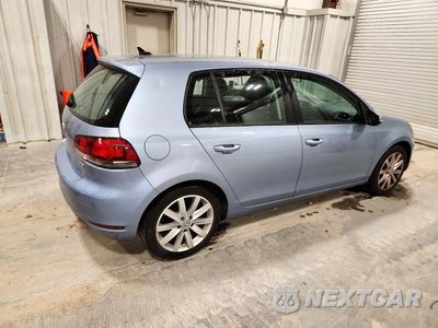 Trzecie zdjęcie samochodu z tyłu: 2011 VOLKSWAGEN GOLF VIN:WVWNM7AJ9BW006101 - miniatura