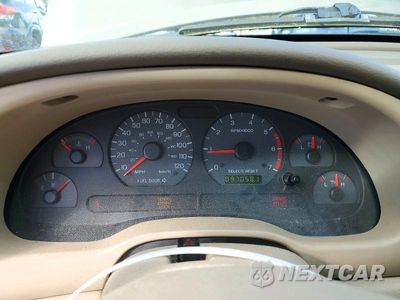 Zdjęcie 9 z 12 samochodu: 2002 FORD MUSTANG VIN:1FAFP40402F125697 - miniatura