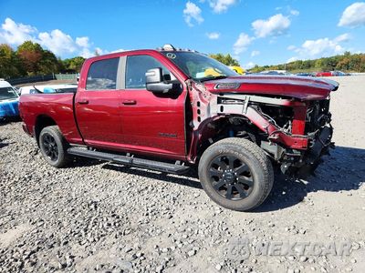 Czwarte zdjęcie samochodu z boku: 2024 RAM 2500 BIG HORN VIN:3C6UR5DL8RG379631 - miniatura