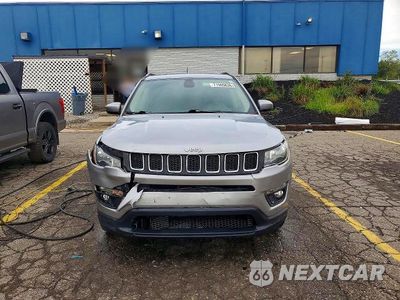 Piąte zdjęcie samochodu w środku: 2018 JEEP COMPASS LATITUDE VIN:3C4NJDBB3JT330910 - miniatura