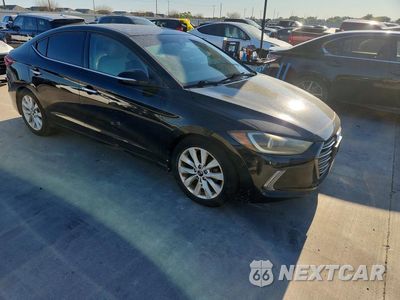 Czwarte zdjęcie samochodu z boku: 2017 HYUNDAI ELANTRA LIMITED VIN:5NPD84LF7HH019919 - miniatura