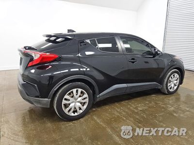 Trzecie zdjęcie samochodu z tyłu: 2021 TOYOTA C-HR LE VIN:NMTKHMBX7MR136257 - miniatura