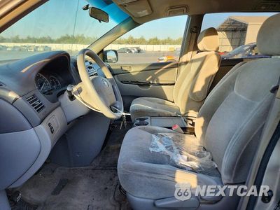 Zdjęcie 7 z 13 samochodu: 2005 TOYOTA SIENNA CE 7 PASSENGER VIN:5TDZA23C95S287316 - miniatura