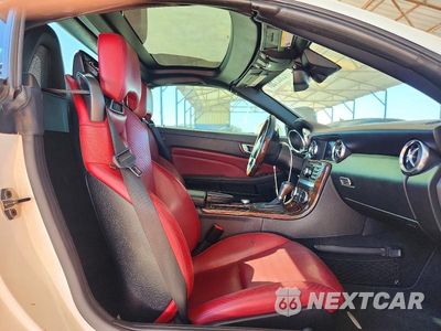Zdjęcie 10 z 12 samochodu: 2013 MERCEDES-BENZ SLK 350 VIN:WDDPK5HA3DF053688 - miniatura