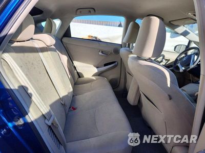 Zdjęcie 10 z 12 samochodu: 2010 TOYOTA PRIUS III VIN:JTDKN3DU0A0239316 - miniatura