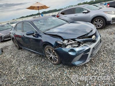Czwarte zdjęcie samochodu z boku: 2018 TOYOTA CAMRY SE VIN:4T1B11HK6JU592446 - miniatura