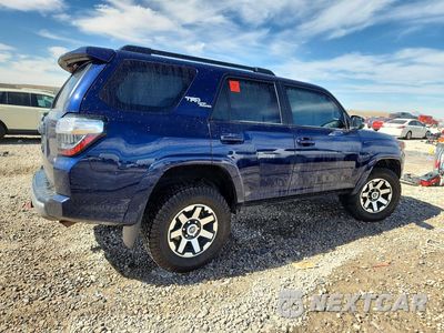 Trzecie zdjęcie samochodu z tyłu: 2020 TOYOTA 4RUNNER TRD OFF-ROAD PREMIUM VIN:JTEBU5JR2L5784112 - miniatura