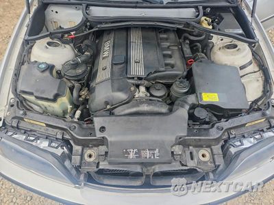 Zdjęcie 11 z 12 samochodu: 2004 BMW 325 I VIN:WBAEV33474KR33876 - miniatura