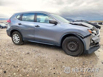 Czwarte zdjęcie samochodu z boku: 2018 NISSAN ROGUE S VIN:JN8AT2MV1JW306219 - miniatura
