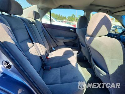 Zdjęcie 10 z 12 samochodu: 2007 HONDA ACCORD VIN:1HGCM56767A203628 - miniatura