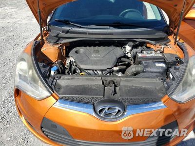 Zdjęcie 12 z 13 samochodu: 2016 HYUNDAI VELOSTER BASE VIN:KMHTC6AD7GU298702 - miniatura