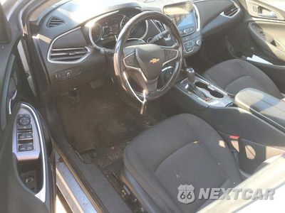 Zdjęcie 8 z 12 samochodu: 2018 CHEVROLET MALIBU LT VIN:1G1ZD5ST2JF168892 - miniatura