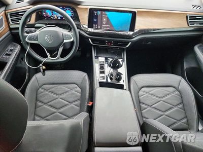 Zdjęcie 8 z 13 samochodu: 2025 VOLKSWAGEN ATLAS SE VIN:1V2HR2CA2SC549627 - miniatura