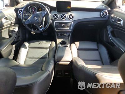 Zdjęcie 8 z 12 samochodu: 2020 MERCEDES-BENZ GLA 250 VIN:WDCTG4EB5LU028135 - miniatura