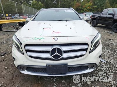 Piąte zdjęcie samochodu w środku: 2015 MERCEDES-BENZ GLA 250 4MATIC VIN:WDCTG4GB5FJ187613 - miniatura