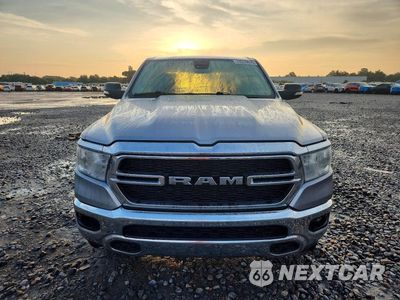 Piąte zdjęcie samochodu w środku: 2022 RAM 1500 BIG HORN/LONE STAR VIN:1C6SRFFM6NN229716 - miniatura