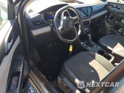 Zdjęcie 8 z 13 samochodu: 2023 VOLKSWAGEN TAOS SE VIN:3VVSX7B22PM332493 - miniatura