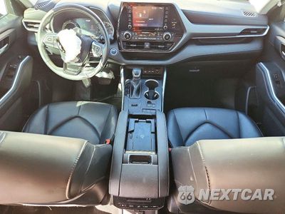 Zdjęcie 8 z 13 samochodu: 2020 TOYOTA HIGHLANDER HYBRID XLE VIN:5TDGARAHXLS500107 - miniatura