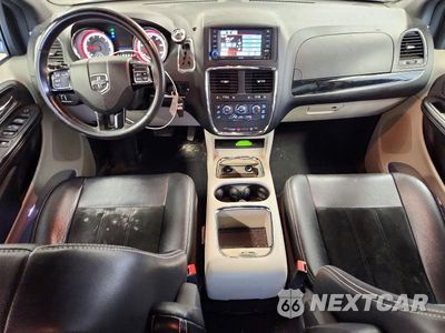 Zdjęcie 8 z 13 samochodu: 2017 DODGE GRAND CARAVAN SXT VIN:2C4RDGCG8HR677229 - miniatura