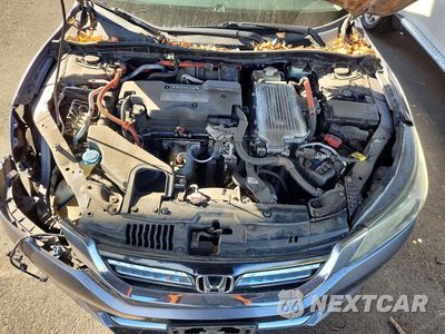 Zdjęcie 11 z 12 samochodu: 2015 HONDA ACCORD HYBRID EXL VIN:1HGCR6F59FA003184 - miniatura