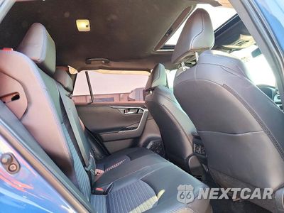 Zdjęcie 11 z 13 samochodu: 2025 TOYOTA RAV4 XSE VIN:JTME6RFV5SJ092327 - miniatura