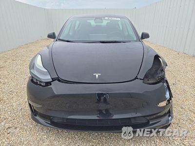 Piąte zdjęcie samochodu w środku: 2022 TESLA MODEL 3 VIN:5YJ3E1EA5NF285650 - miniatura