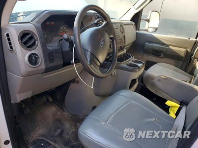 Zdjęcie 8 z 12 samochodu: 2010 FORD ECONOLINE E350 SUPER DUTY CUTAWAY VAN VIN:1FDWE3FL7ADB01086 - miniatura
